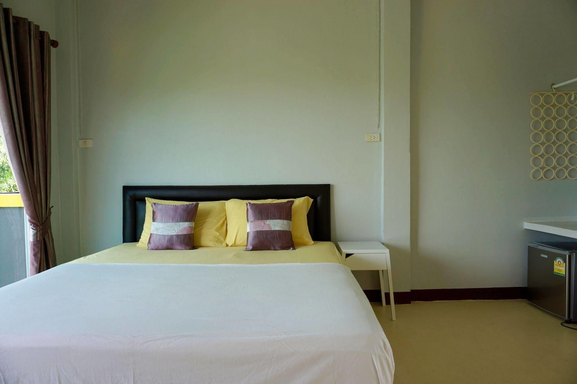 Lom La Lanta Hotel Ko Lanta Kültér fotó